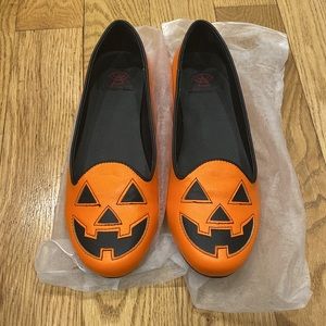 Spooky Pumpkin Flats by Strange Cult
